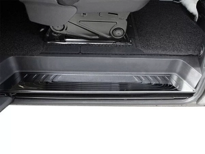 Хром накладки на внутрішні пороги Mercedes Vito / V W447 (14-) - чорні (4 шт) 4