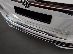 Накладка на задній бампер VW Passat B9 (3J; 23-) Універсал - Avisa (срібна) 6