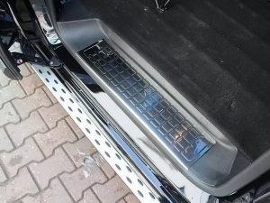 Накладки на пластиковые пороги Citroen Jumpy III (17-) - Omsa (4 шт) 4