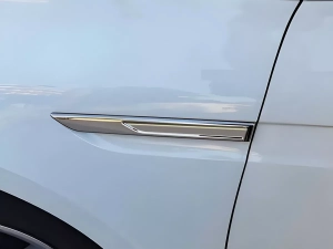 Хром боковые имитаторы поворотников Renault Megane IV (21-24) рестайлинг 4