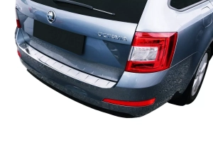 Накладка на задній бампер Skoda Octavia III (A7; 13-16) Універсал - Carmos 4