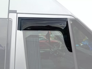 Дефлектори вікон Ford Transit III (00-13) - Hic (накладні)