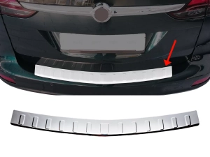 Накладка на задний бампер Opel Zafira Tourer C (11-19) - Carmos (хром)