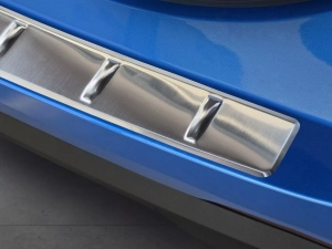 Накладка на задний бампер MG ZS II (24-) - Avisa (серебряная) 3