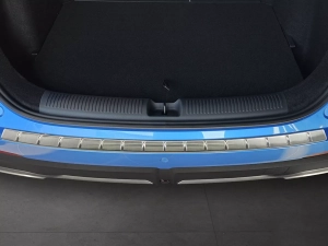 Накладка на задний бампер MG ZS II (24-) - Avisa (серебряная) 4