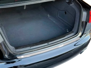 Накладка на задній бампер Audi A6 C7 (11-18) Седан - Carmos (матова) 4