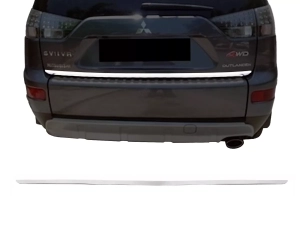 Хром на кромку багажника Mitsubishi Outlander II (XL; 07-12)