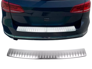Накладка на бампер VW Passat B7 (11-15) Универсал - Omsa (матовая)