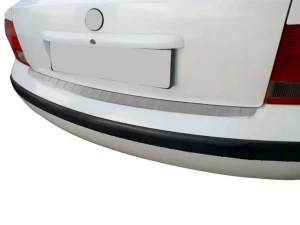 Накладка на бампер VW Passat B5 (96-05) Універсал, Седан - Omsa (матова) 4