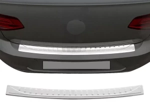 Накладка на задний бампер VW Passat B8 (3G; 15-22) Седан - Carmos (хром)