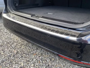 Накладка на задний бампер VW Passat B8 (3G; 15-22) Универсал - Carmos (хром) 8