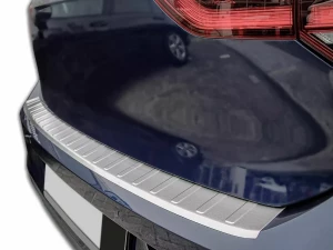 Накладка на задній бампер VW Golf 8 (20-) Універсал - Carmos (матова) 4