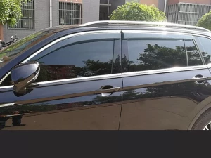 Дефлекторы окон VW Tiguan II (16-23) SWB - Hawk (с хром молдингом) 4