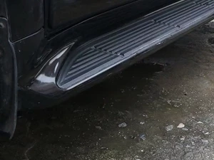 Пороги бічні Toyota LC 200 (07-21) - 2016 стиль (чорні) 2