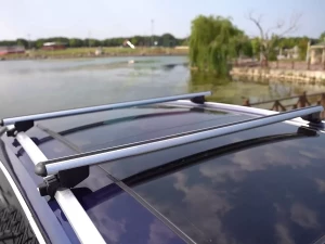 Багажник на интегрированные рейлинги - Kanka V30 серебряный (130 см) 7