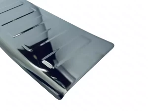 Накладка на бампер Opel Astra J (10-16) Sports Tourer - Nitto (чорна) 3