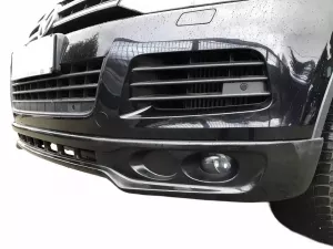 Накладка переднього бампера VW Touareg II (7P; 10-14) - R-Line стиль 8