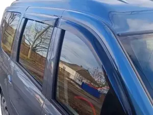 Дефлектори вікон Dacia Logan MCV (07-13) - Defl (накладні) 8