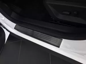 Накладки на пороги Dacia Bigster (24-) - Avisa (чорні матові) 4
