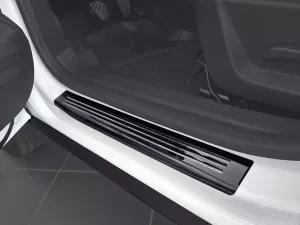 Накладки на пороги Dacia Bigster (24-) - Avisa (глянцеві чорні) 4