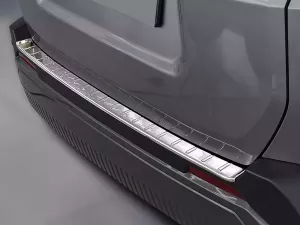 Накладка на задній бампер Toyota Rav4 VI (XA60; 26-) - Avisa (срібна) 6