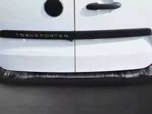 Накладка на задній бампер VW T7 Transporter (24-) - Avisa (графітова) 4