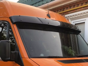 Козирок лобового скла VW Crafter I (06-16) - чорний 4