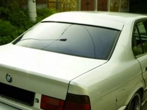 Спойлер на стекло BMW 5 E34 (88-05) Sedan - стекловолокно 4