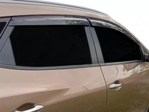 Дефлекторы окон Hyundai ix35 (10-15) - Sunplex Sport (накладные) 4