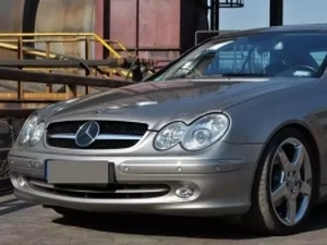 Решётка Mercedes CLK W209 (02-09) - SL стиль (чёрная) 4