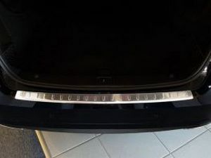 Накладка на задний бампер Mercedes E W212 (09-16) Sedan 4