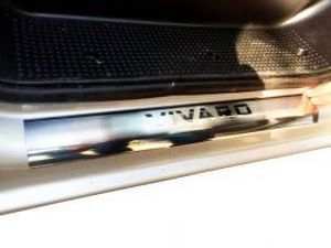 Накладки на дверные пороги Opel Vivaro A (01-14) 4
