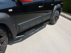 Пороги боковые VW Amarok I (10-20) - Amazon (чёрные) 6