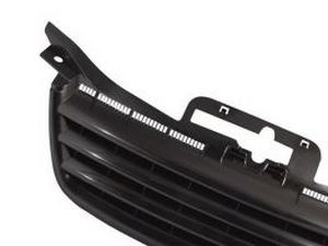 Решётка VW Touran I (1T; 03-06) - без логотипа (чёрная матовая) 2
