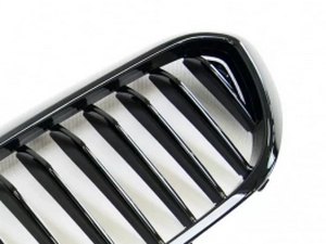 Решётка BMW 5 G30 / G31 (17-20) - одинарные ребра (глянцевая) 3