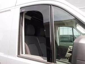 Дефлектори вікон VV Crafter II (17-) - Heko (вставні)