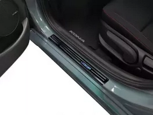 Накладки на пороги Hyundai Kona (18-) - Avisa (чёрные) 5