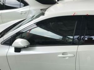 Дефлекторы окон Toyota Corolla XII (19-) Htb - Hic (накладные) 3
