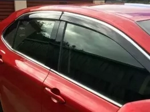 Дефлектори вікон Toyota Camry XV70 (18-24) - Hic (з хромом молдингом) 4