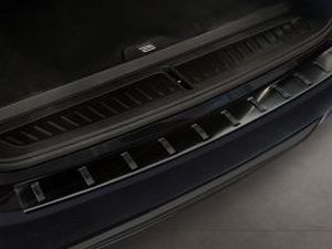 Накладка на бампер BMW 5 G31 (17-20) - Strong (чёрная) 4