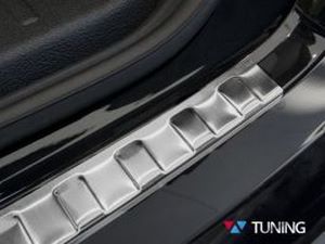 Накладка на задний бампер BMW X4 F26 (14-18) - Avisa 2