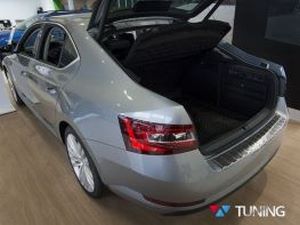 Накладка на задній бампер Skoda Superb III (3V; 15-) Liftback - Avisa (сталева) 4