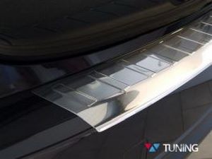 Накладка на задний бампер Subaru Forester IV (SJ; 14-18) - Avisa 3