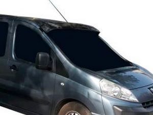 Козирок лобового скла Citroen Jumpy II (07-16) 4