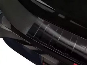 Накладка на бампер Toyota Aygo X (22-) - Avisa (чёрная) 3