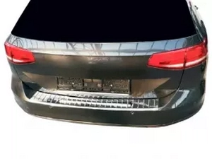 Накладка на задний бампер VW Golf 7 (12-20) Универсал - Carmos 4