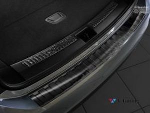 Накладка на бампер Opel Insignia B (17-) Sports Tourer - Avisa (чёрная) 4