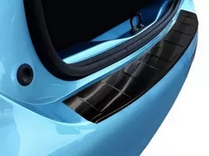 Накладка на задний бампер Renault Zoe (19-) - Avisa (чёрная) 4