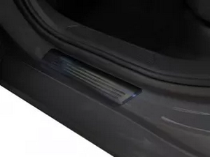 Накладки на пороги VW Golf VIII (20-) - Avisa (чёрные) 4