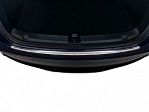 Накладка на задний бампер TESLA Model Y (20-) - Avisa (стальная) 4